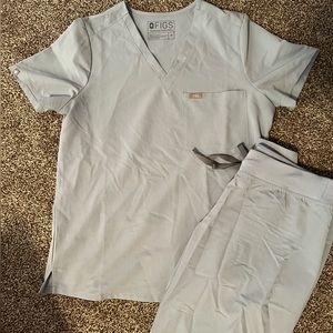 Baby Blue Figs Scrub Set